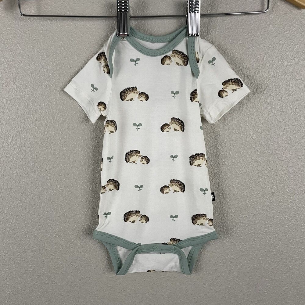 Kyte Baby 0-3 Month Hedgehog Print Bamboo One Piece Short Sleeve Bodysuit